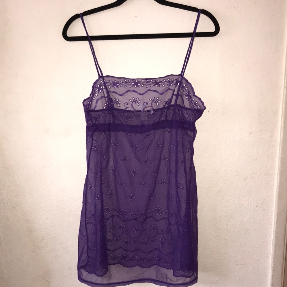 Victoria’s Secret sheer-lace chemise - Picture 6 of 8
